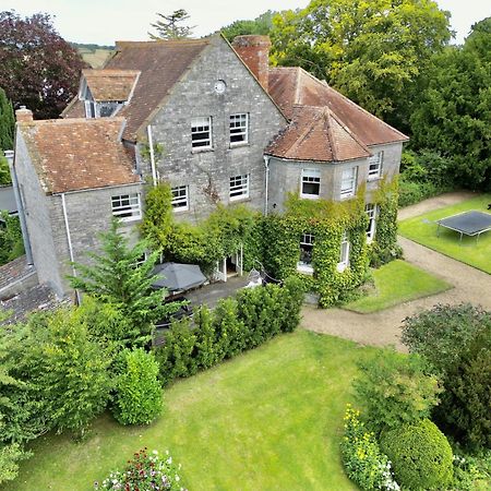 The Mount Somerton Retreat - Nr Bruton, Glastonbury, The Spectacular Wells Cathedral, Millfield School, Leonardo Helicopters, Yeovilton Kültér fotó