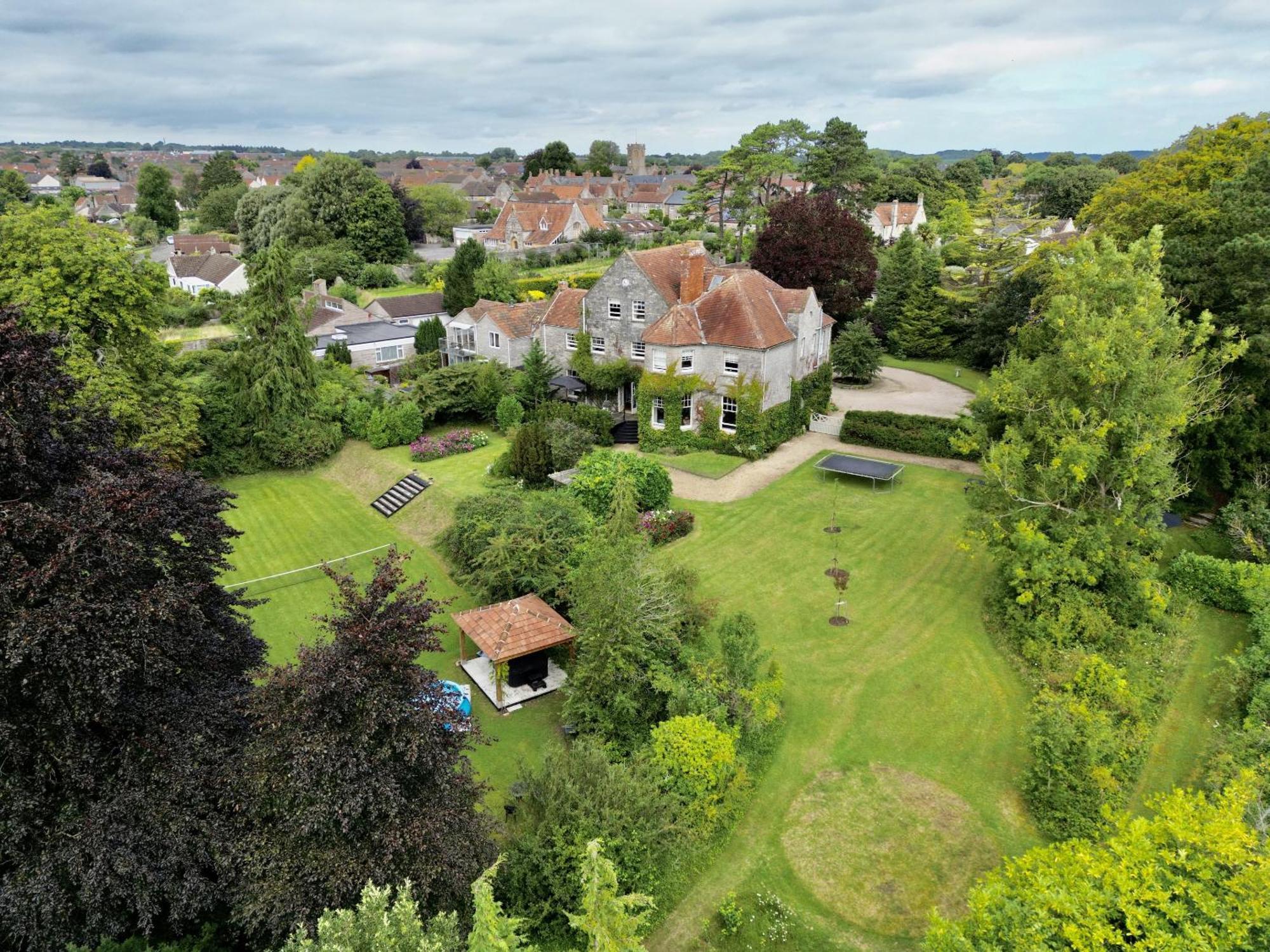 The Mount Somerton Retreat - Nr Bruton, Glastonbury, The Spectacular Wells Cathedral, Millfield School, Leonardo Helicopters, Yeovilton Kültér fotó